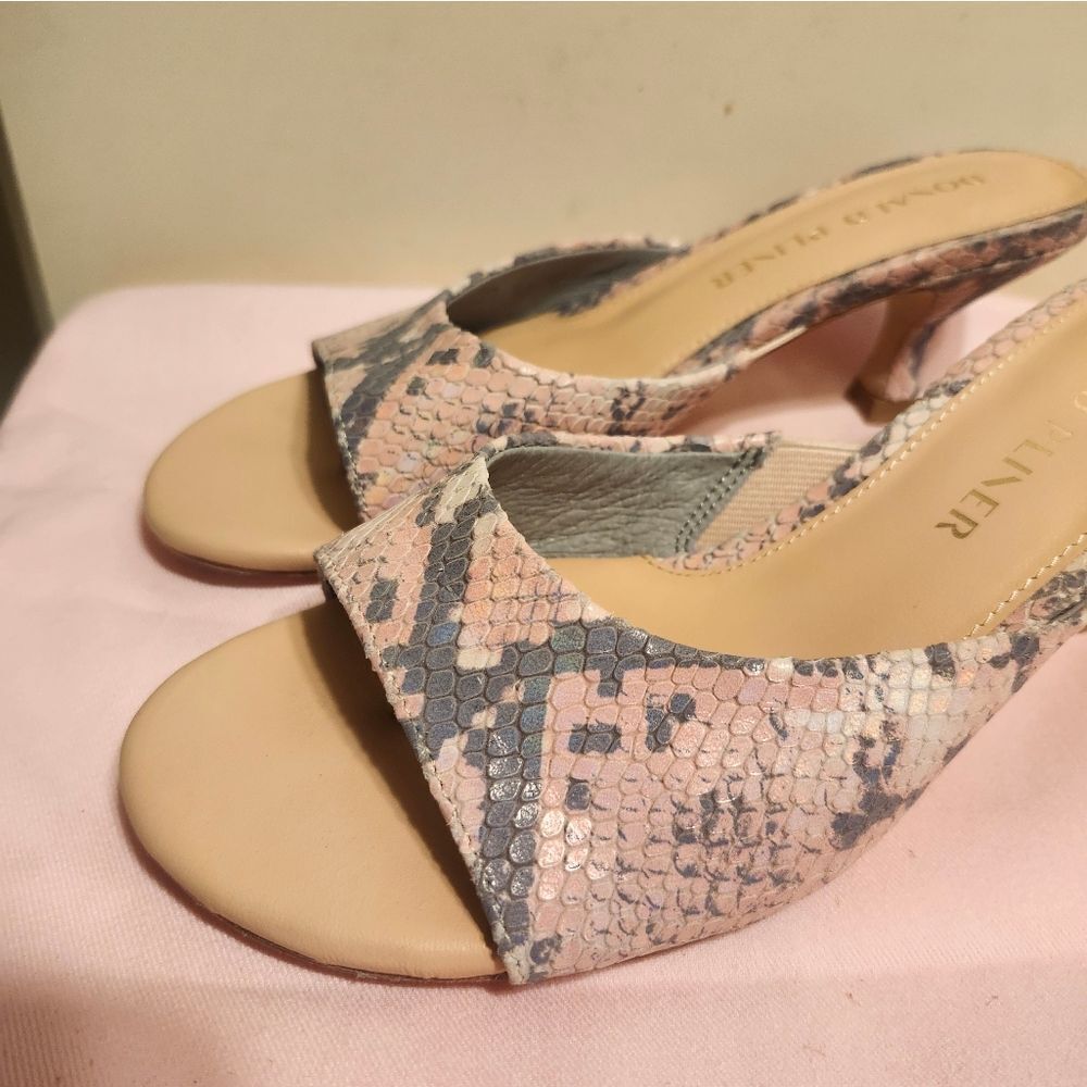 Donald J Pliner "Luis" Peach Python Print Leather… - image 6